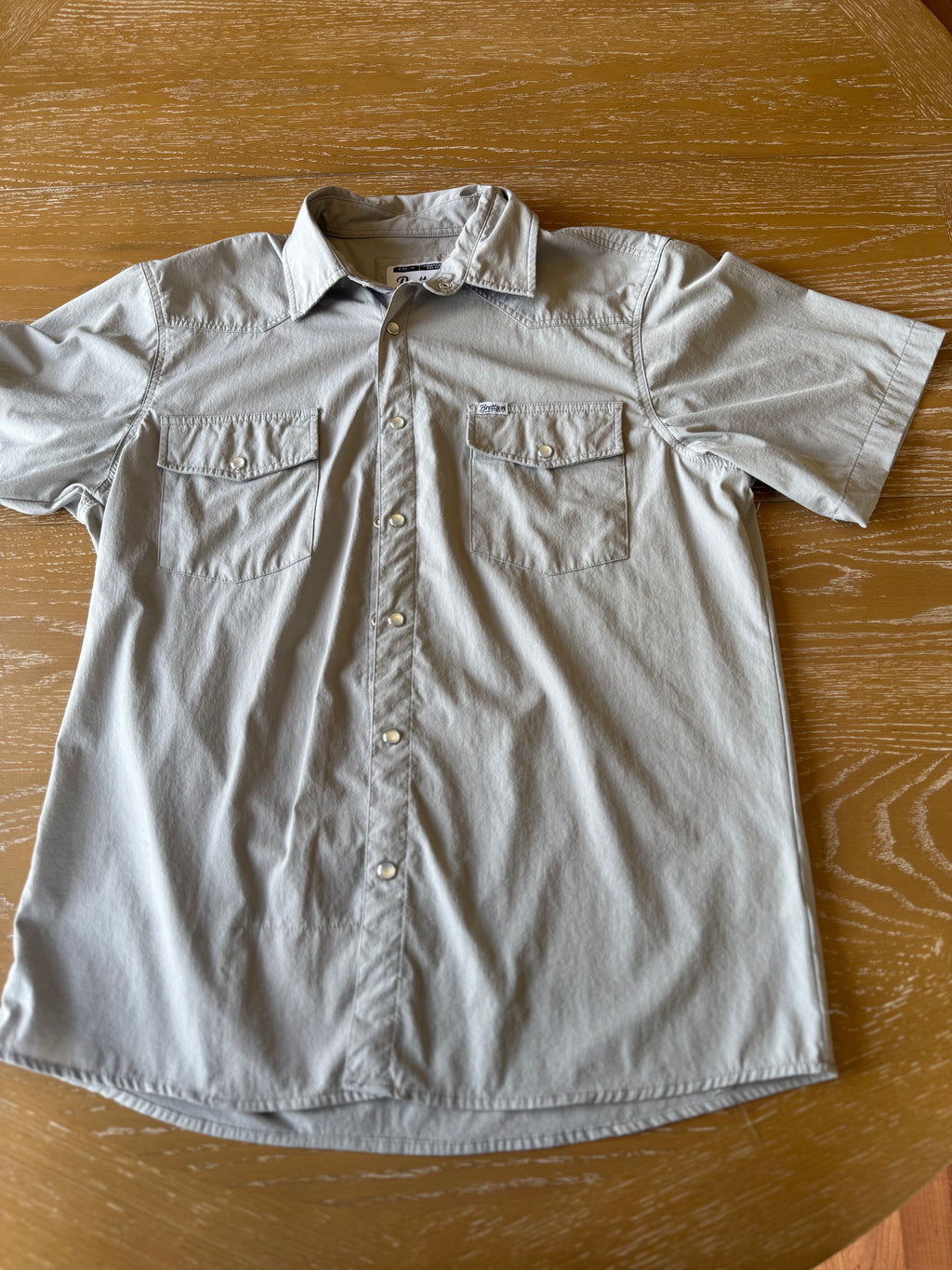 Gray Short Sleeve Pearl Snap